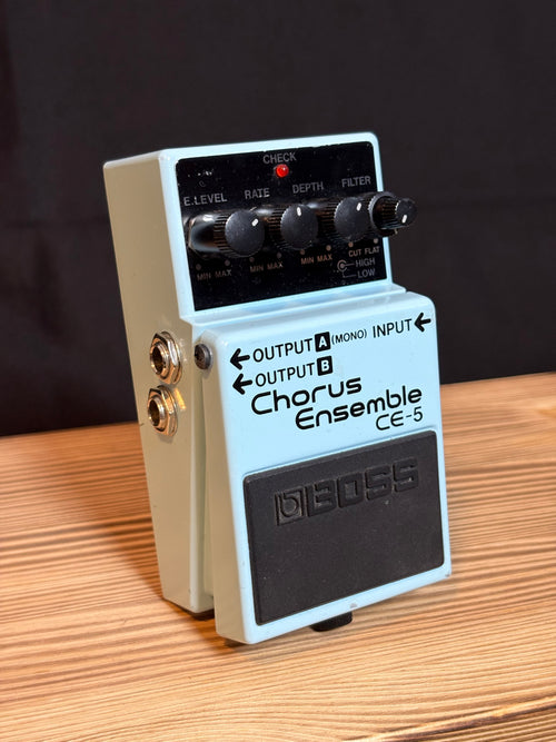 Boss Chorus Ensemble CE-5 Gitarrenpedal FX Pedal