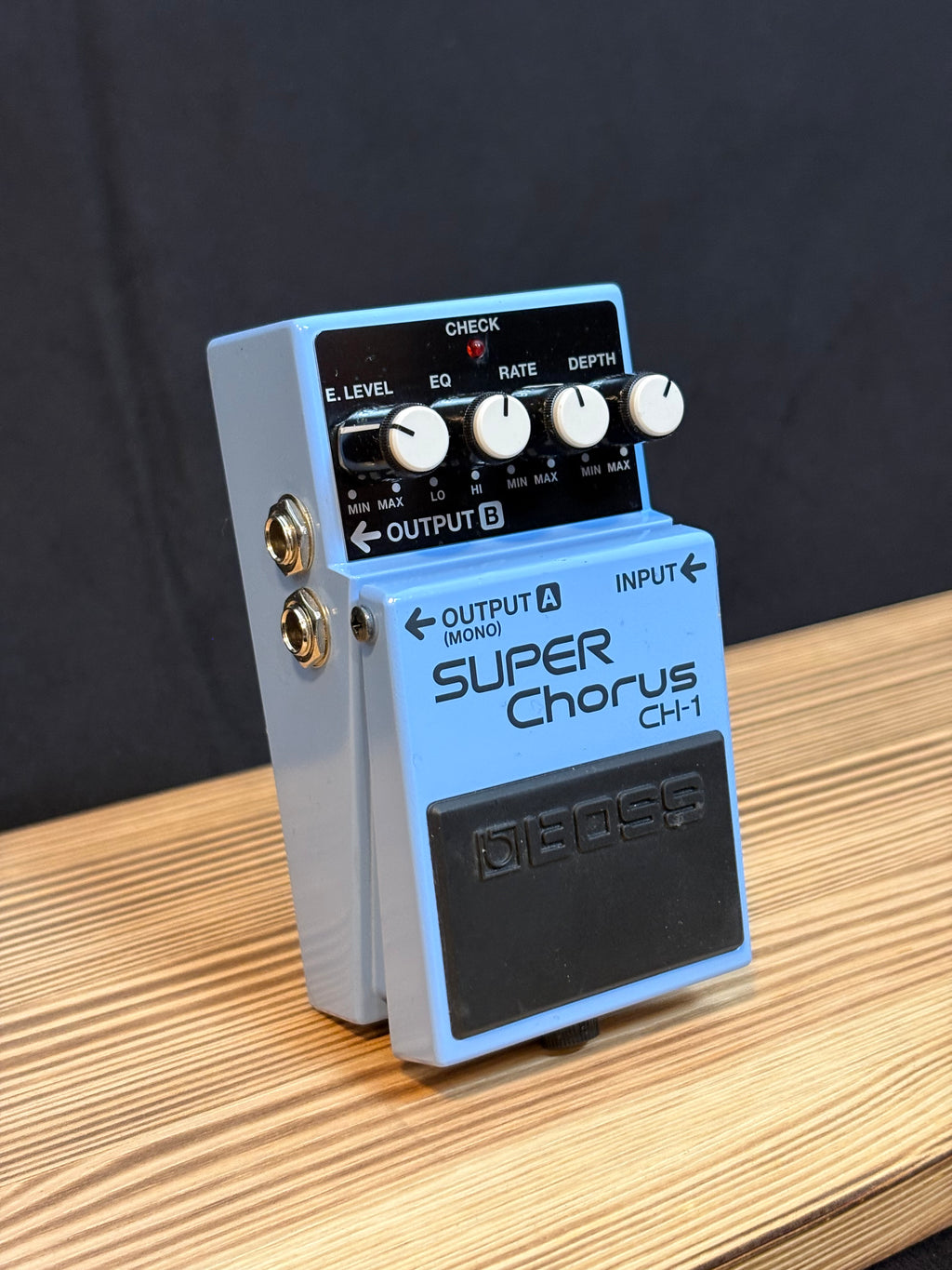 Boss CE-5 Chorus Ensemble Effektgerät FX Pedal Gitarre